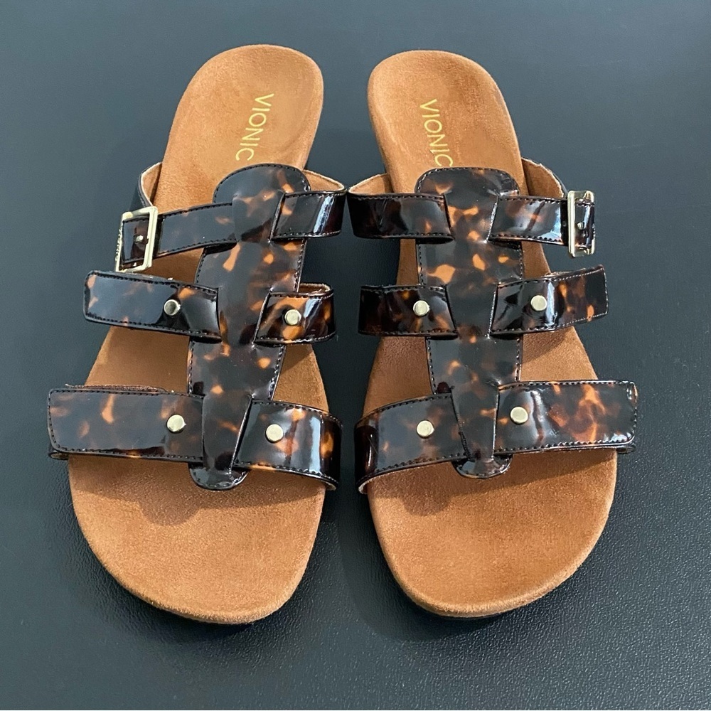 New Vionic Radia Wedge Heel Sandals Size 10 Tortoise Shell Black Brown Ajustable - Picture 6 of 13